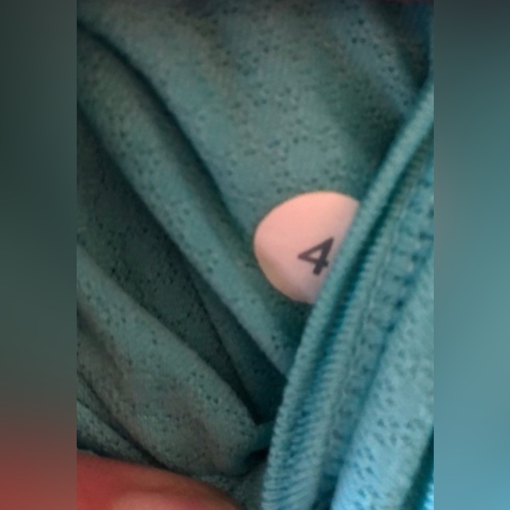 Lululemon Angel Blue Sunblocker Jacket - Picture 12 of 12